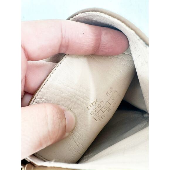Stuart Weitzman Laine Boot Tan Combat Lace Up Pearl Button 7.5 - Picture 4 of 8